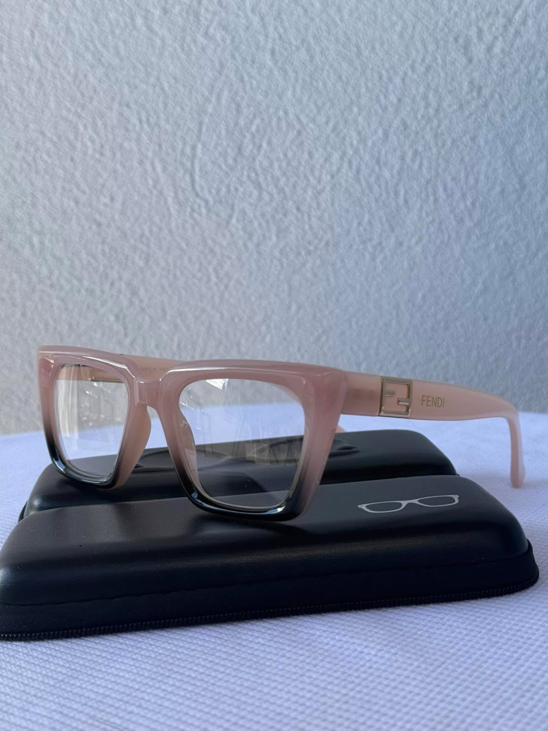 FENDI 01